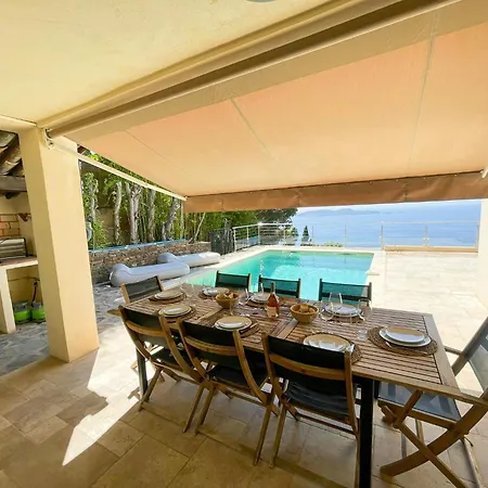 Casa de Férias Sea View In