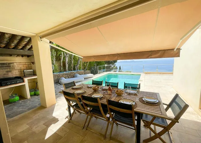 Casa de Férias Sea View In